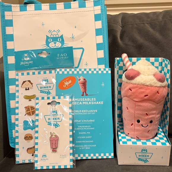 🩷 JELLYCAT Bubbeca Milkshake- NYC FAO SCHWARZ EXCLUSIVE!! - Picture 6 of 13